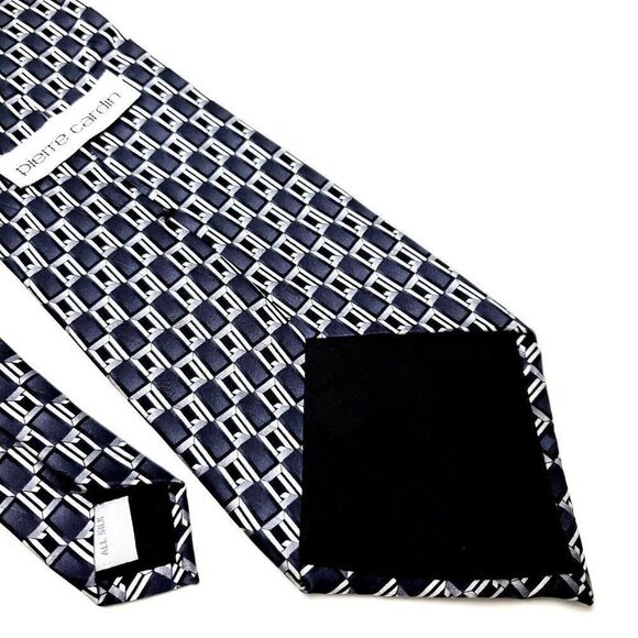 Pierre Cardin Silk Tie Gray Geometric Print Short Wide - Picture 5 of 6
